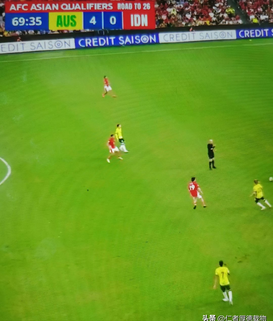 包含阿扎伦卡重要时刻刷新纪录，澳大利亚队带队取胜！的词条